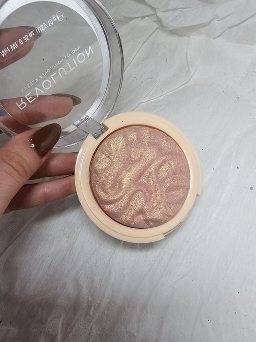 Revolution highlighter reloaded