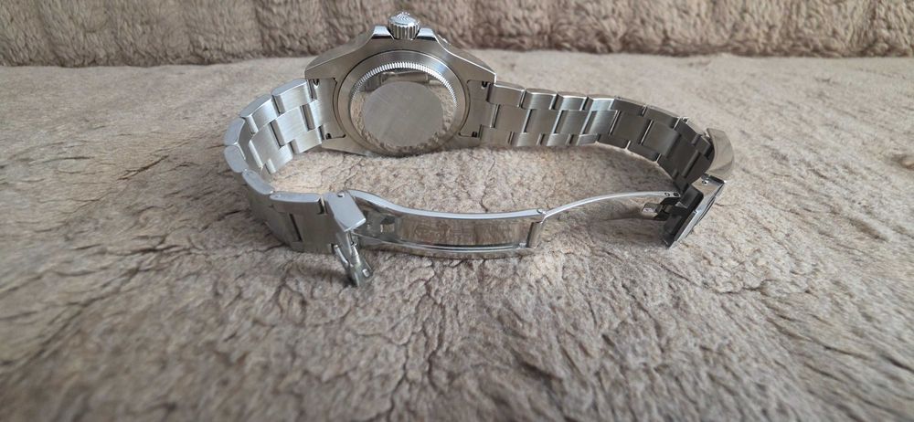 Rolex Oyster Perpetual Date