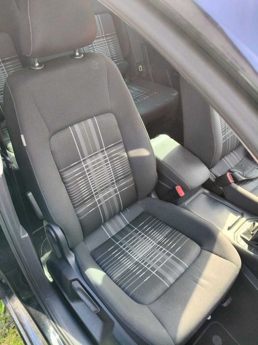 Vw golf sporstvan LC9X cxx Lounge części