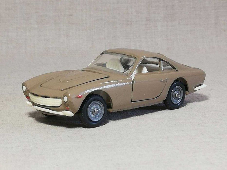 Модель автомобиля «Феррари Берлинетта Ferrari» машинка игрушка СССР