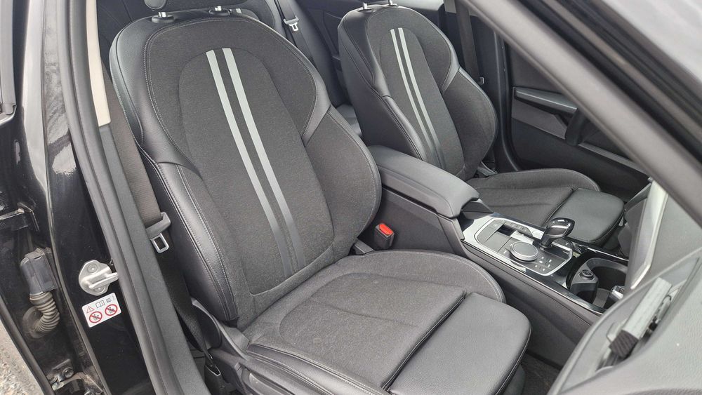 BMW 116d Line Sport Auto (Nacional)