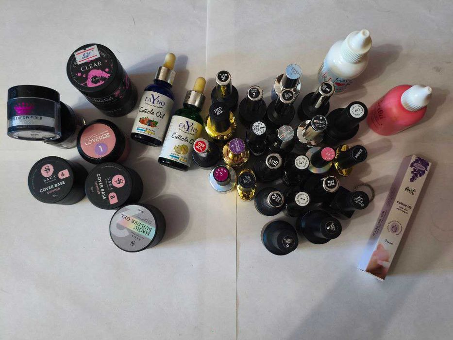 Продам витратні матеріали для манікюру ТОРГ