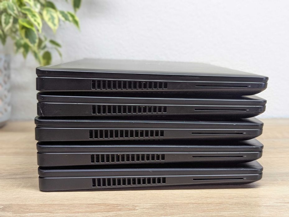 ОПТ Ноутбук Б/В Dell Latitude E5570:сенсор/i5-6300U/8GB/128Gb(Dell229)