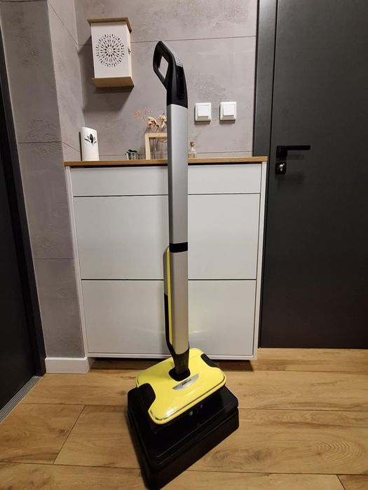 Sprzedam Mop Elektrczny Karcher FC7