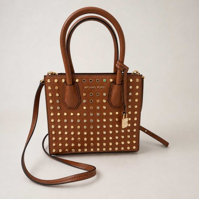 Michael Kors Mercer torebka skórzana z ćwiekami / brązowa