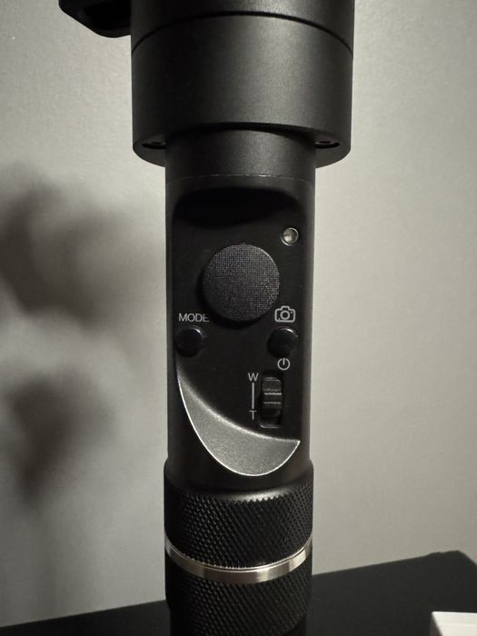 Gimbal Zhiyun Crane – 3-osiowy stabilizator do aparatów i kamer