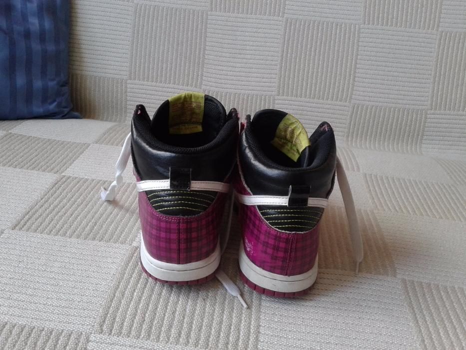 Buty Nike 36,5 różowe