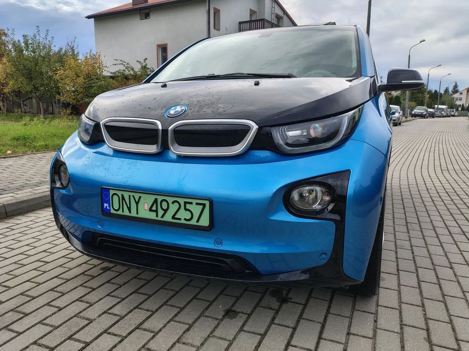 BMW i3