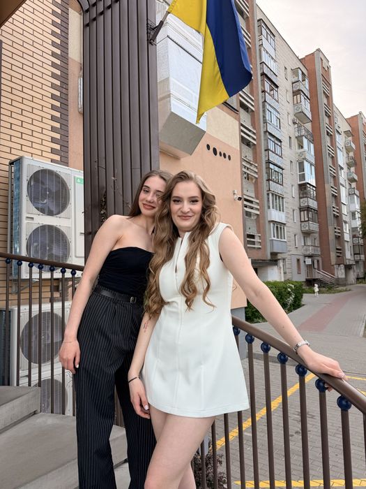Сукня/плаття продам