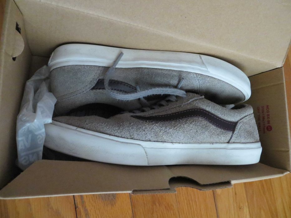 Tenis Vans Cinzentos.