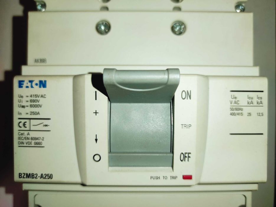 Авт. выкл, 3 ф. LEGRAND DPX 250А, Moeller LZM2-250A, Eaton BZMB2-A250