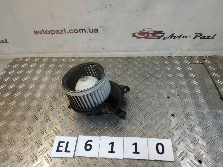 Fiat/Alfa/Lancia Punto 05- моторчик пічки  EL6110 164230100