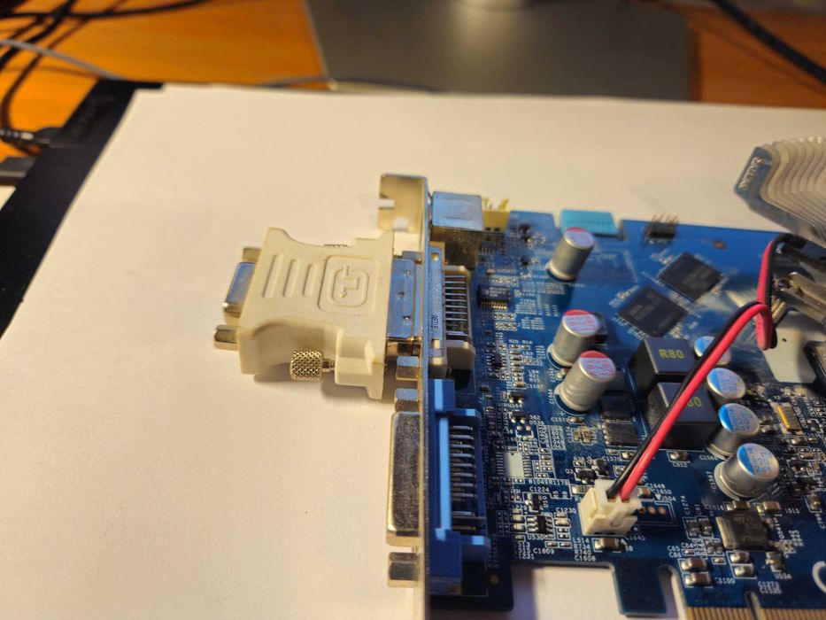 Gigabyte  Gigabyte GeForce 9600 GT