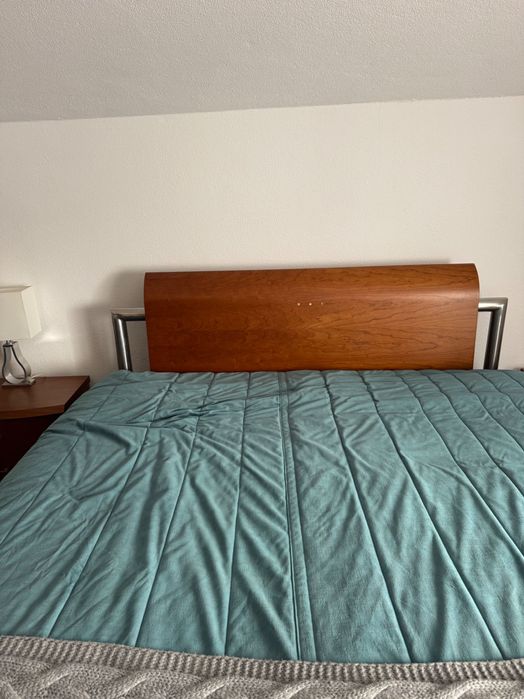 Cama casal 1.80 m cerejeira
