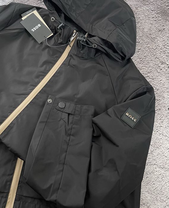 Бомбер чоловічий Hugo Boss
