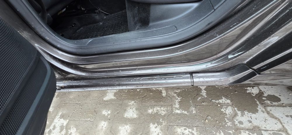 VW Passat 2012 el klapa