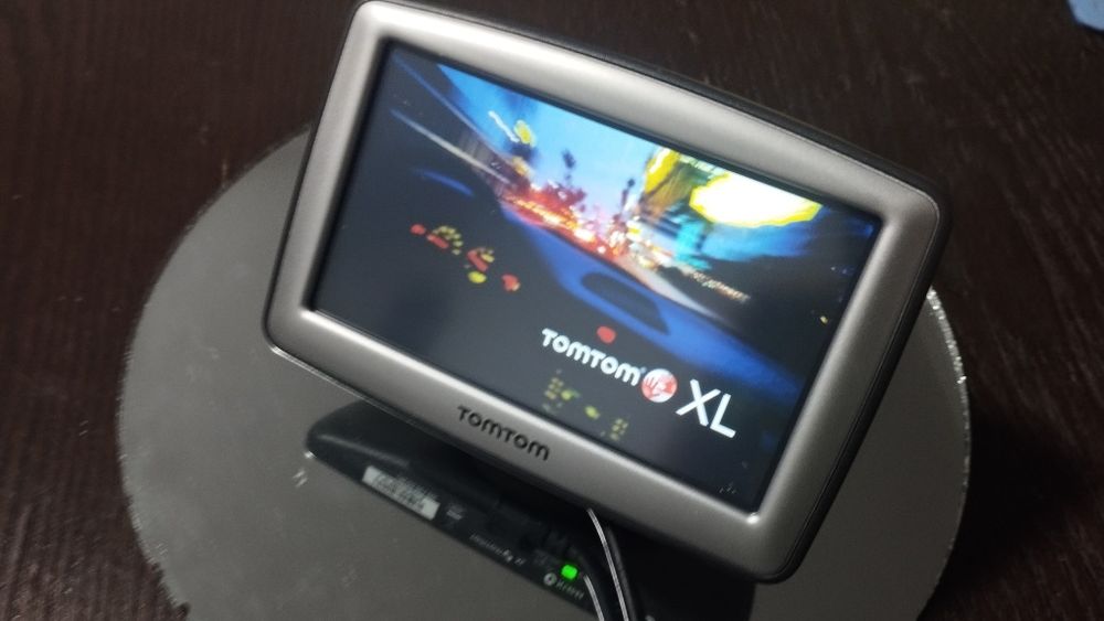 2 GPS Tomtom bom estado439427145652643844