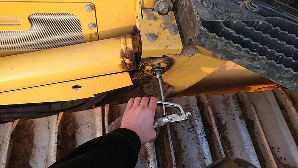 SMAROWNICA TAWOTNICA Nożna Do Smarowania Smaru Pneumatyczna 3L WĄŻ 4m