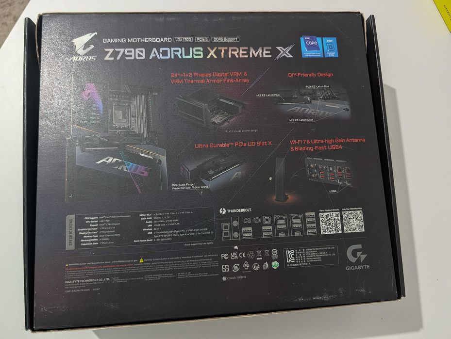 Z790 Aorus Xtreme X Motherboard - Socket danificado