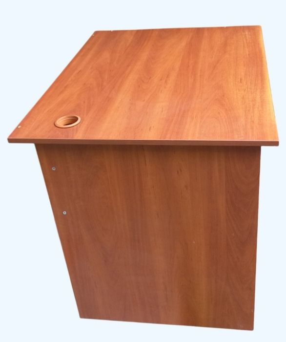 Стіл прямий, кутовий, офісний, робочий