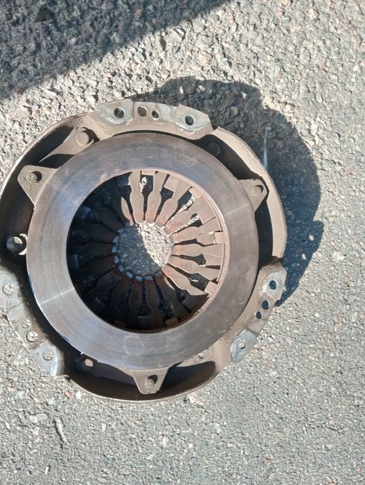 Щеплення renault clio 3