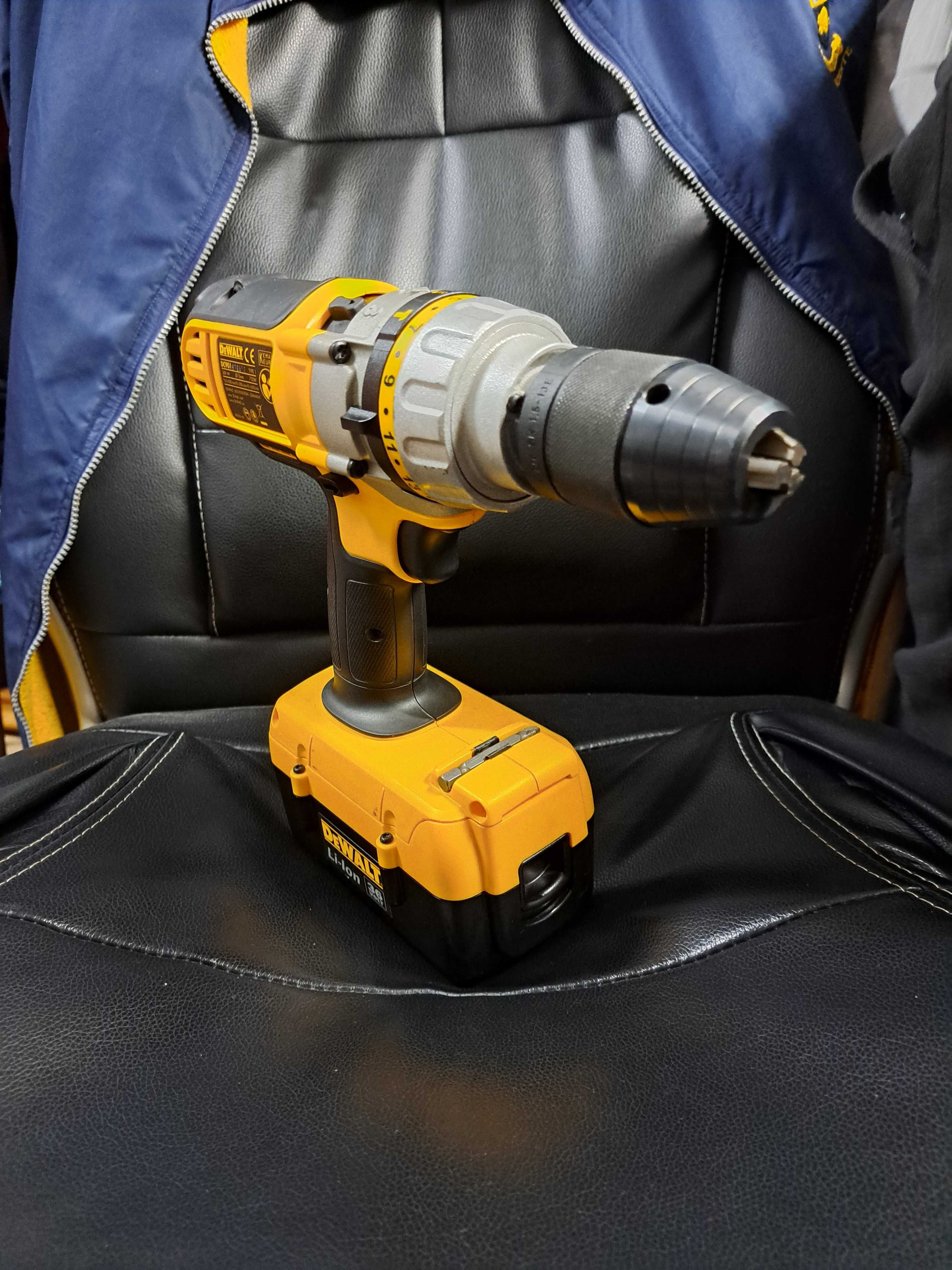 Berbequim DeWalt DC901 Li ion 36volts com duas baterias NOVO