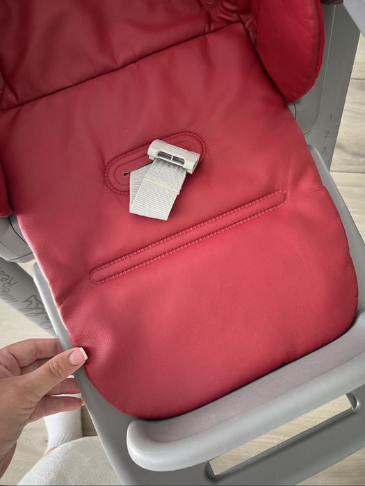 Дитячий стільчик для годування Chicco Polly Magic Relax