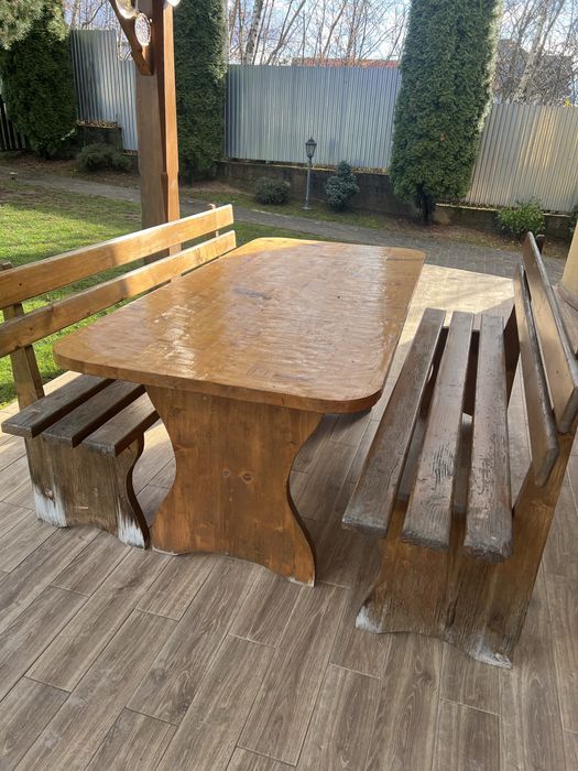 Деревʼяні меблі