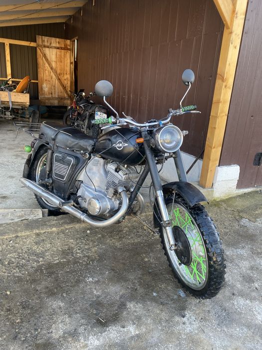 Продам планету в хорошому стані