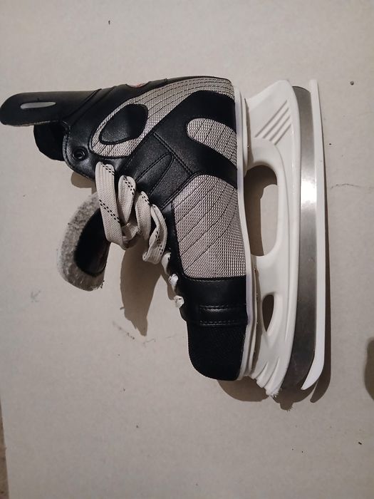 Ковзани,коньки чоловічі 45-46 розмір