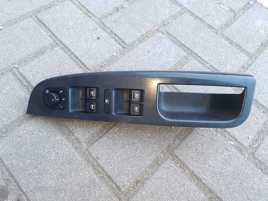 Vw Golf V przełącznik sterowania szyb elektrycznych