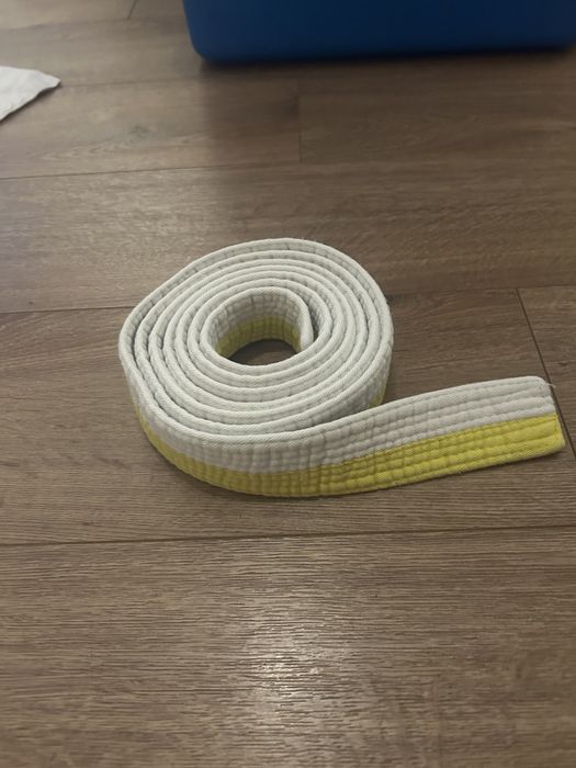 Fatos de judo praticamento novos