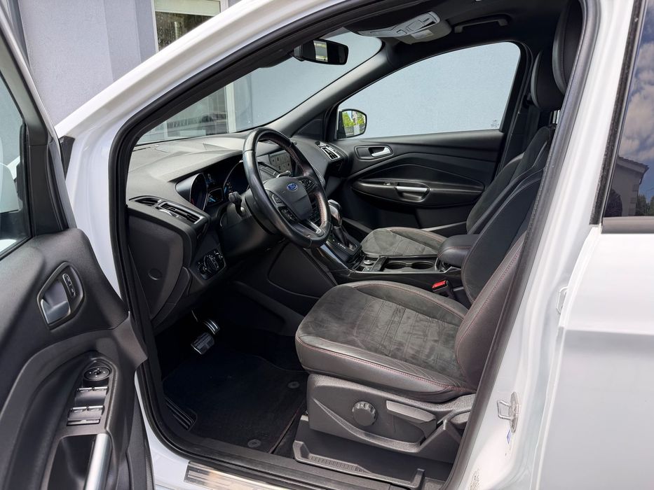 Ford Kuga 2.0 TDCi 180KM 4x4 ST-Line Automat LED Alu Klimatronik Alcantara PDC