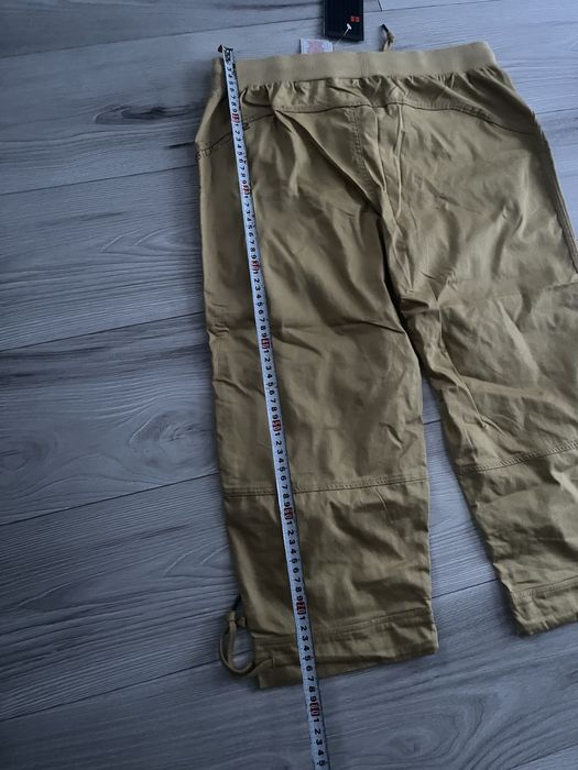 НОВІ Жіночі капрі S розмір