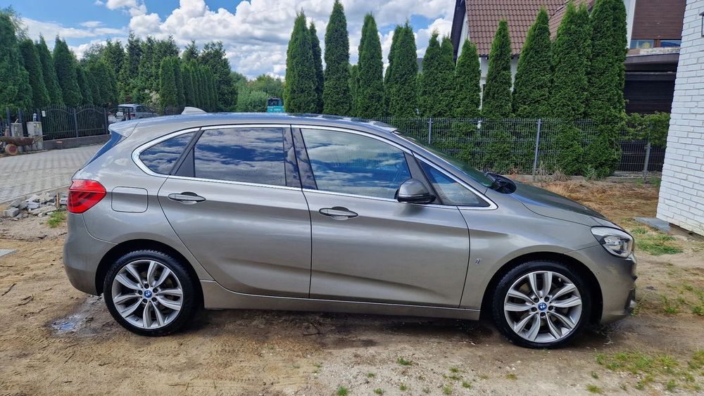 BMW Seria 2 Hybryda plug in - do negocji, stan idealny, najbogatsza wersja wypos.