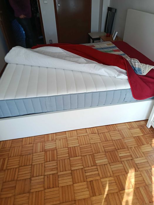 OPURTUNIDADE a  mobília sem uso