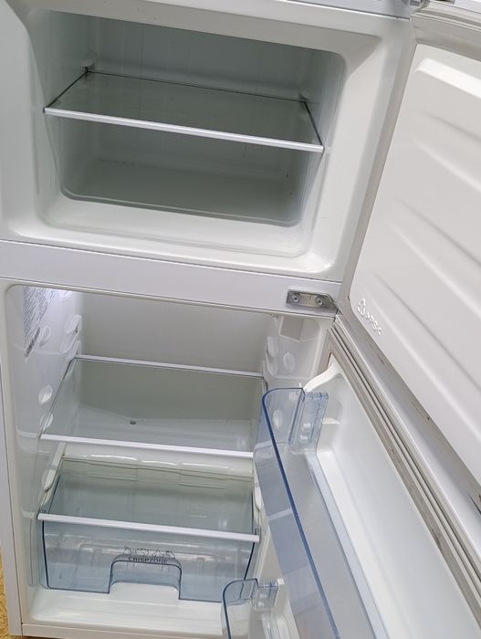 Lodówka Gorenje 120cm Biała oświetlenie LED możliwy Transport