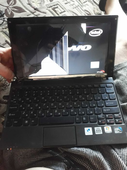 Продаю нетбук lenovo на запчасти