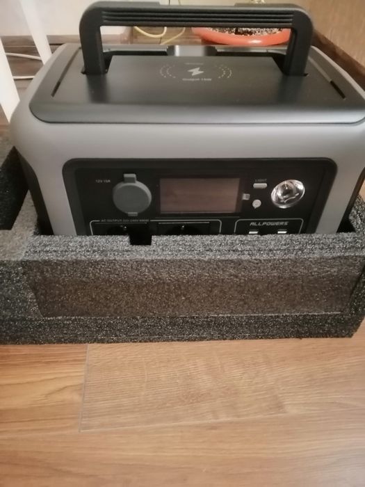 Зарядна станція Allpowers R600, 299 Wt/h, 600Вт/1200Вт