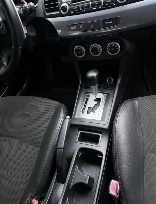 Mitsubishi Lancer 10