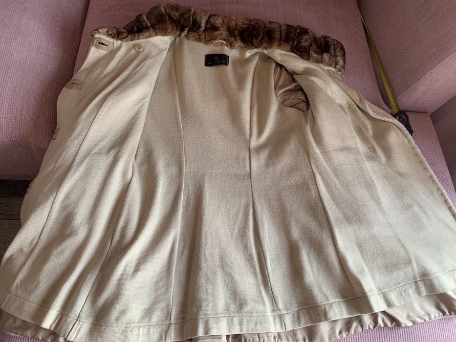 Пальто з каракульчі