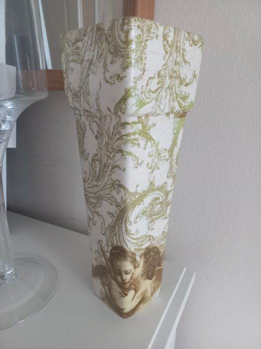 Wazon ceramiczny aniołki
