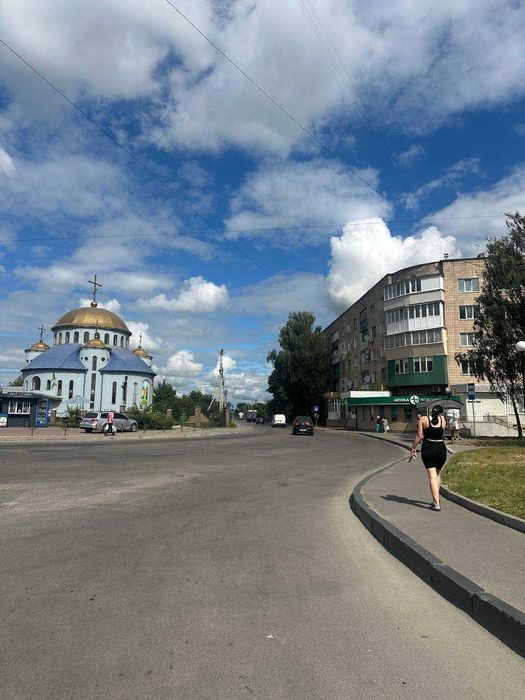 КВАСИЛІВ 90м2 Здам ФАСАДНЕ Окремостояче приміщеня зДілянкою надДорогою