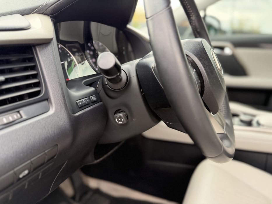 Продам лексус RX350