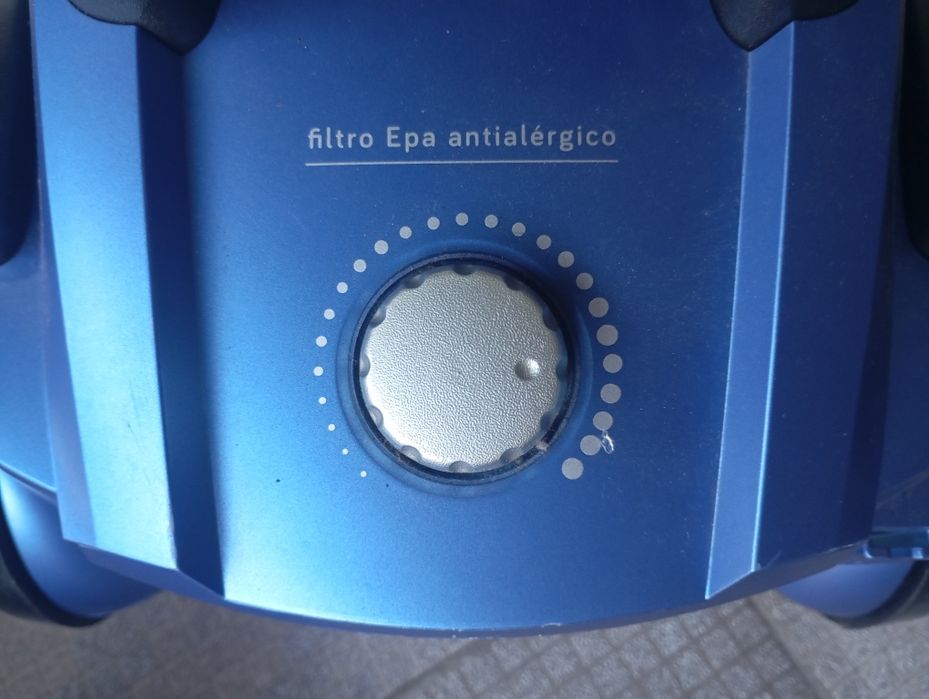 Aspirador de Água UFESA AP8110