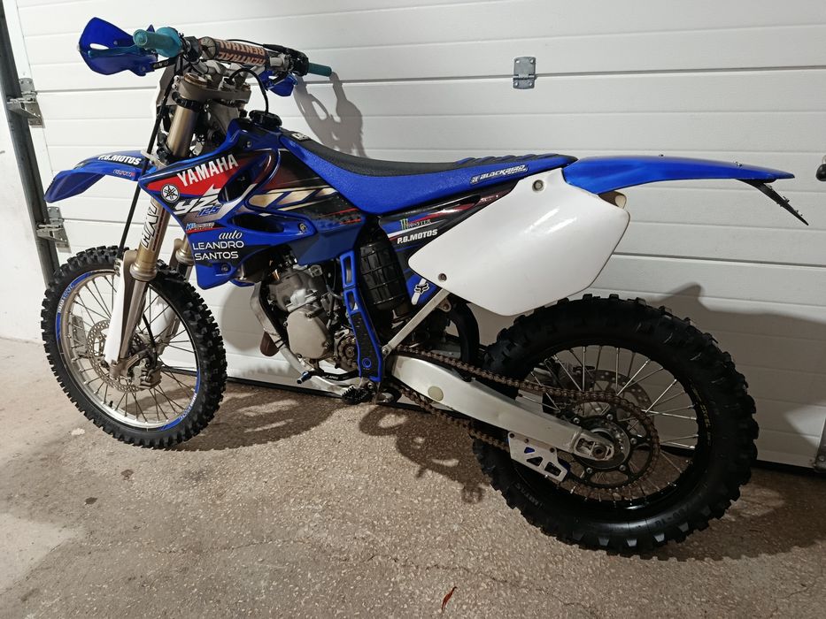 Yamaha yz 125 lc matrículada vendo /troco