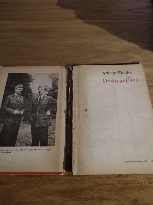 Arkady Fiedler "Dziękuję ci kapitanie", "Dzikie banany"," Dywizjon 303