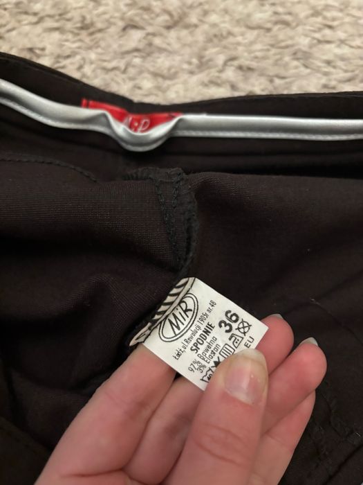 Czarne  spodnie