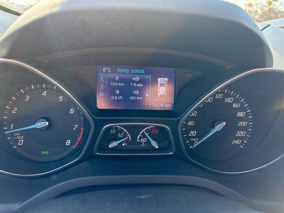 Ford Grand C Max 1.6 benzyna 182 km