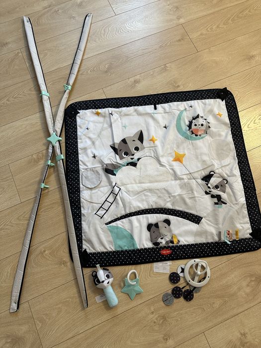 Tiny Love Mata edukacyjna Magiczna Kraina